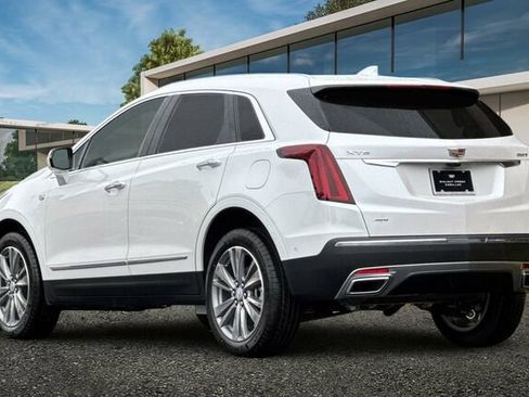 New 2026 Cadillac XT5 Premium Luxury image 6