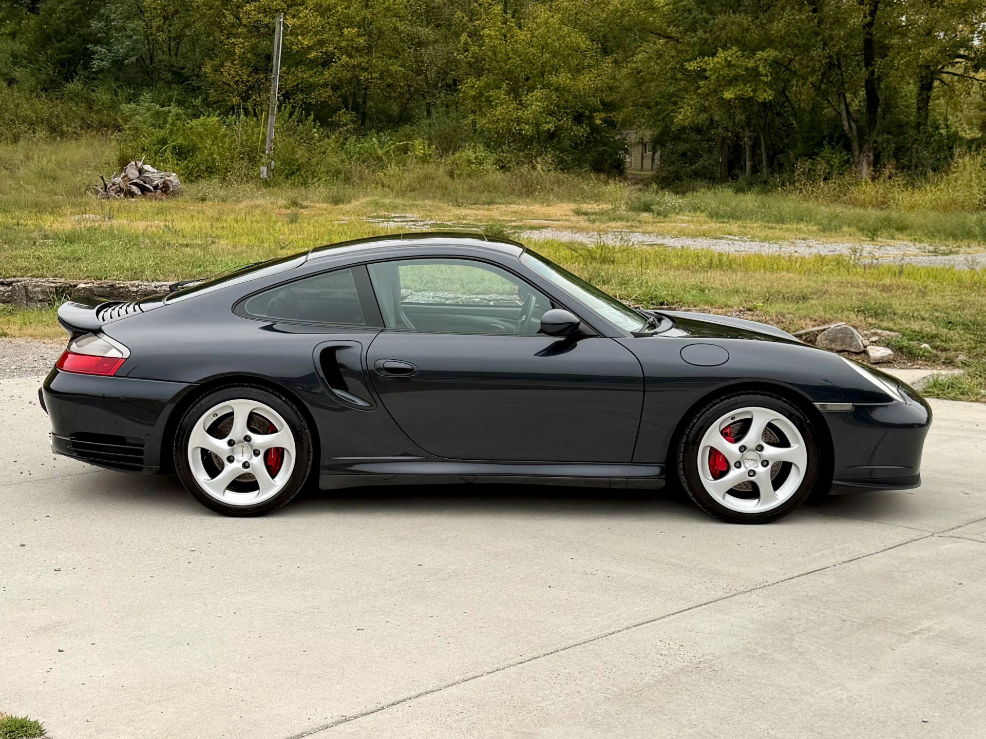 Used 2004 Porsche 911 Turbo AWD/4WD image 8