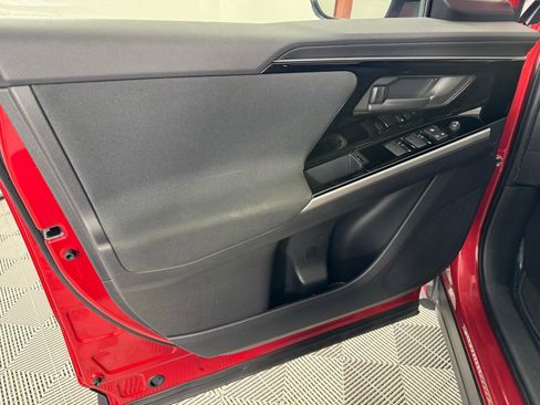 Used 2023 Subaru Solterra AWD image 11