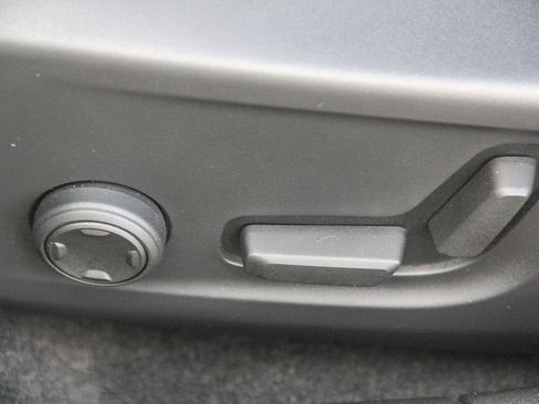 Used 2023 Polestar Polestar 2 w/ Pilot Pack image 18