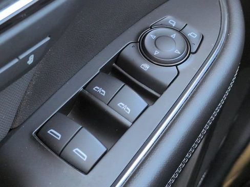 Used 2024 Buick Envision Preferred AWD/4WD image 21
