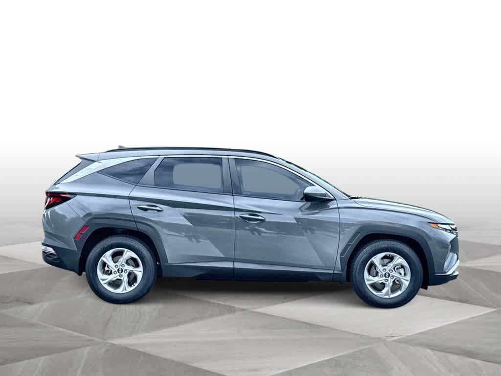 Used 2024 Hyundai Tucson SEL FWD image 9