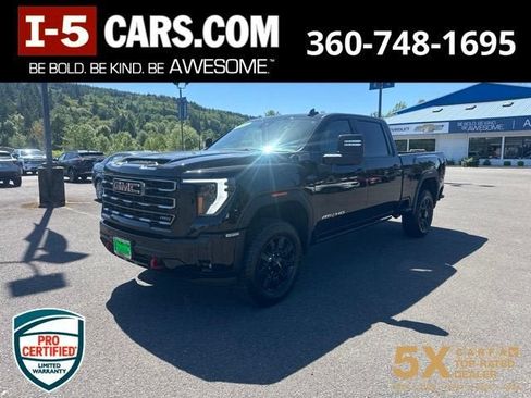 Used 2025 GMC Sierra 2500 AT4 AWD/4WD image 1