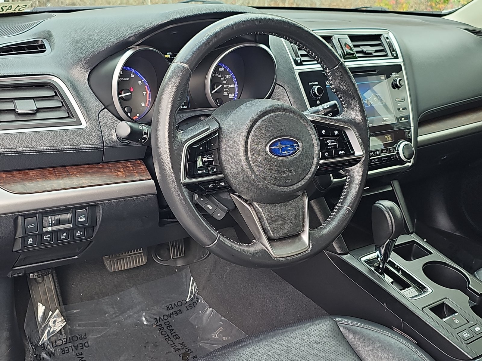 Used 2019 Subaru Outback 3.6R Limited AWD/4WD image 17