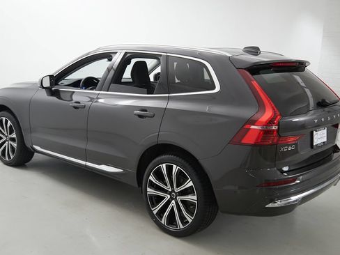 Certified 2023 Volvo XC60 B5 Ultimate AWD/4WD image 7