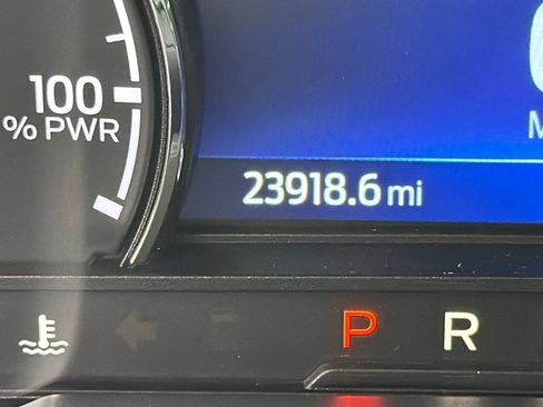 Used 2023 Ford Maverick Lariat FWD image 27