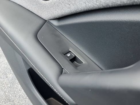 Certified 2026 Volkswagen Tiguan S FWD image 20