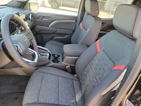 New 2026 Chevrolet Colorado Z71 w/ Technology Package AWD/4WD image 19