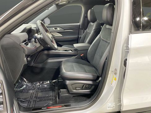 New 2026 Ford Explorer ST w/ Sun And Sound Package AWD/4WD image 4