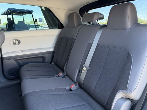 Used 2024 Hyundai Ioniq 5 SEL RWD image 34