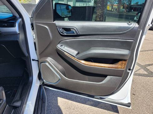 Used 2016 Chevrolet Tahoe LS w/ Enhanced Driver Alert Package RWD image 19