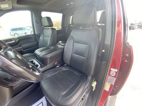 Used 2021 Chevrolet Silverado 2500 LTZ w/ LTZ Convenience Package image 11