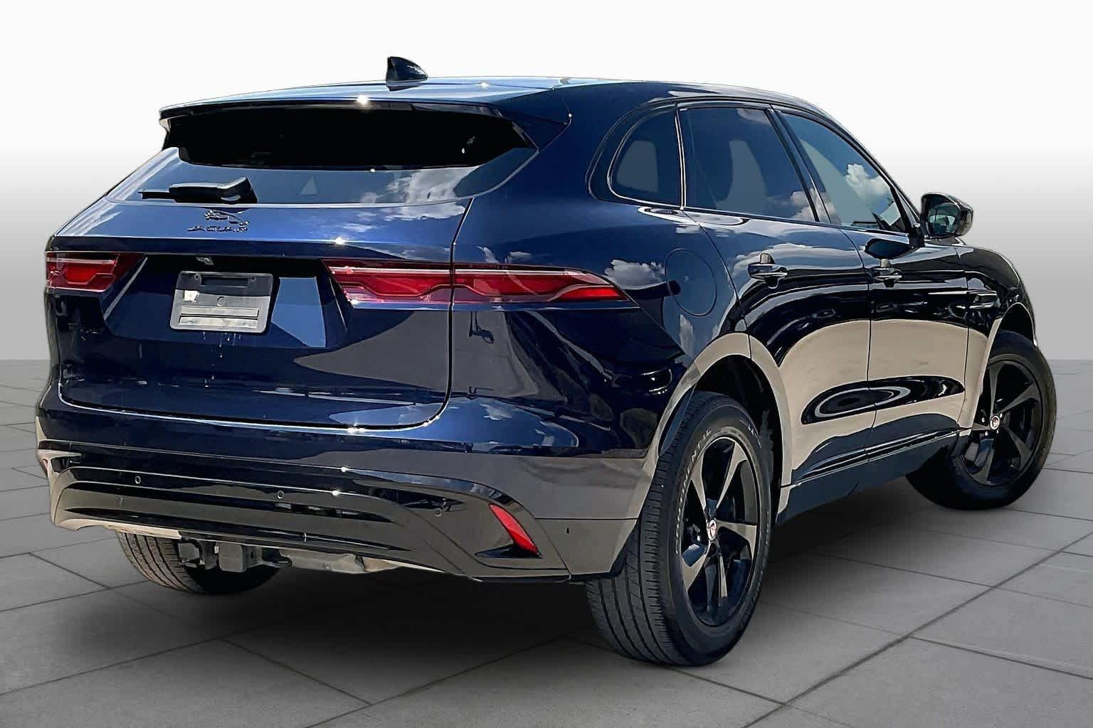 Used 2022 Jaguar F-PACE S AWD/4WD image 13