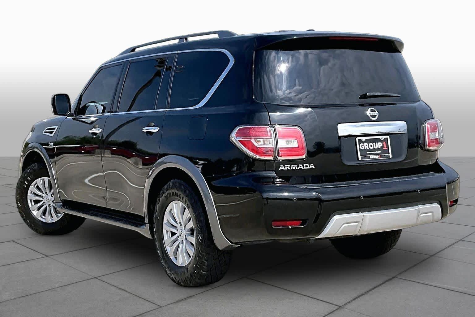 Used 2017 Nissan Armada SV w/ Driver Package RWD image 10