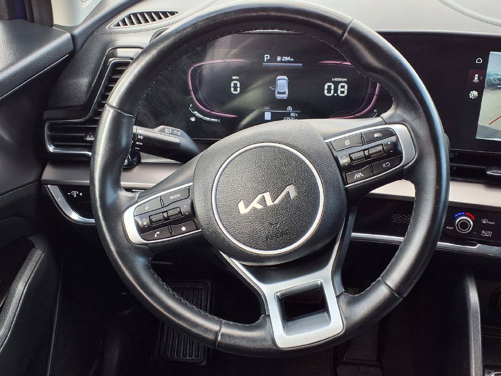 Certified 2024 Kia Sportage EX FWD image 21