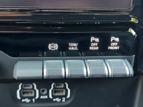 Certified 2021 RAM 2500 Laramie AWD/4WD image 33