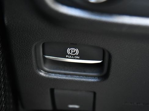 Used 2023 Jeep Grand Cherokee 4WD 4xe image 37