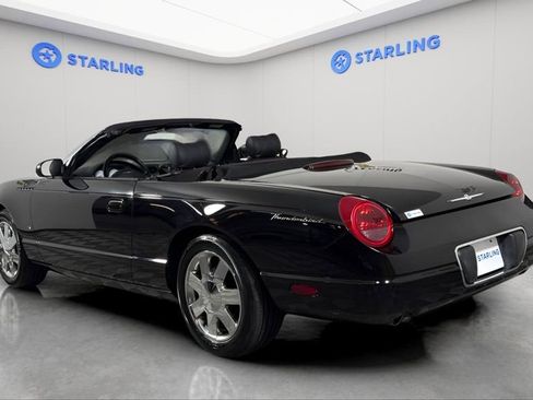 Used 2003 Ford Thunderbird Base image 5