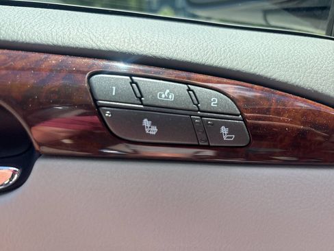 Used 2011 Buick Lucerne CXL w/ Driver Confidence Package FWD image 33