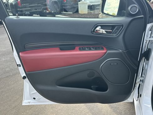 Used 2021 Dodge Durango R/T w/ Technology Group AWD/4WD image 11