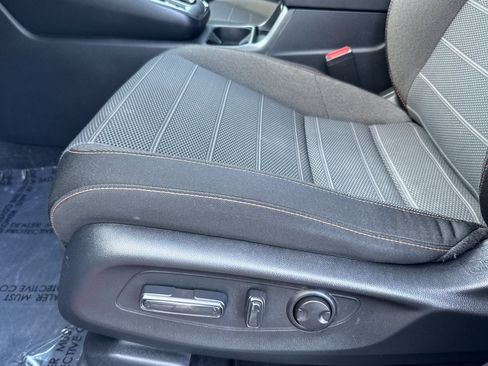 Used 2023 Honda CR-V Sport image 15