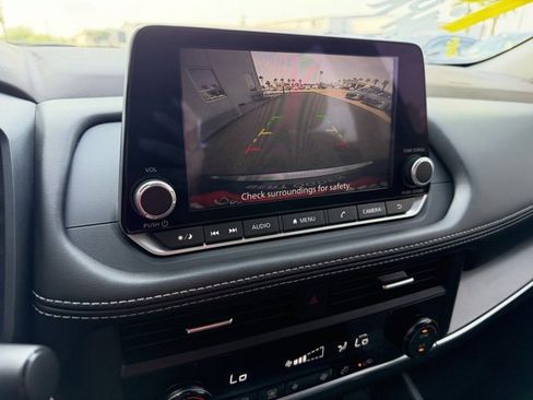 Certified 2023 Nissan Rogue SV image 20