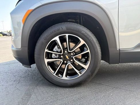 Used 2026 Chevrolet TrailBlazer LT FWD image 12