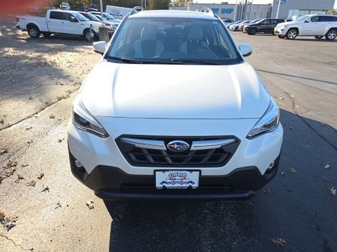 Used 2023 Subaru Crosstrek 2.5i Limited image 2