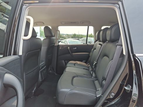 Used 2024 Nissan Armada SV w/ Cargo Package AWD/4WD image 10