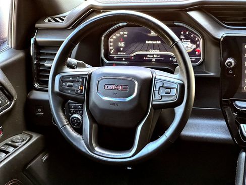 Used 2024 GMC Sierra 1500 AT4 w/ Technology Package AWD/4WD image 25