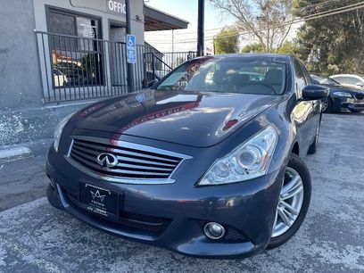 Used 2013 INFINITI G37 Journey w/ Premium Pkg