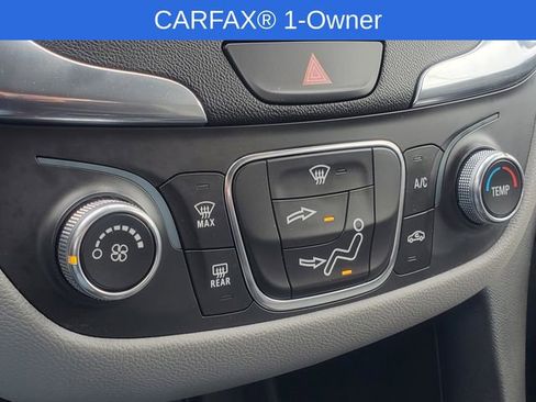 Certified 2021 Chevrolet Equinox LS w/ LS Convenience Package AWD/4WD image 22