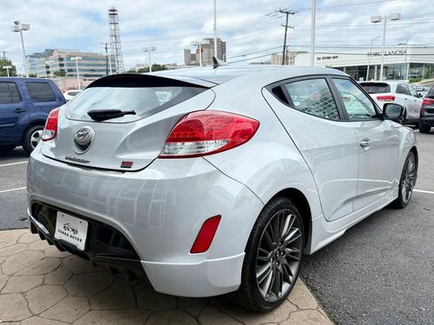 Used 2013 Hyundai Veloster RE:MIX Edition FWD image 7