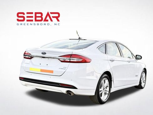 Used 2018 Ford Fusion SE w/ Equipment Group 602A FWD image 8