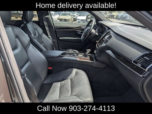 Used 2018 Volvo XC90 T6 Momentum w/ Momentum Plus Package AWD/4WD image 33