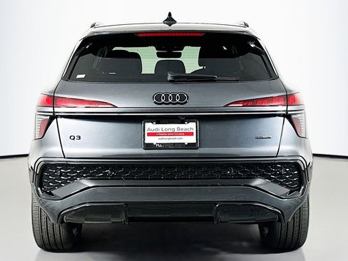 New 2026 Audi Q3 quattro 2.0T AWD/4WD image 3