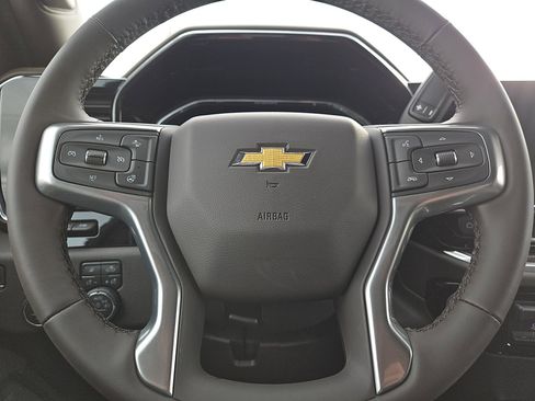 New 2026 Chevrolet Silverado 2500 LTZ w/ LTZ Premium Package image 19