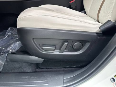 Used 2024 MAZDA CX-90 Plug-In Hybrid w/ Premium Plus AWD/4WD image 8