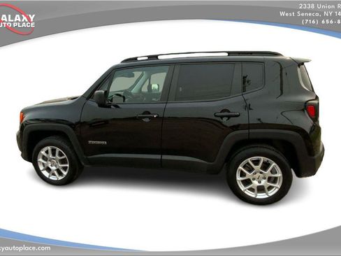 Used 2022 Jeep Renegade Latitude w/ Convenience Group AWD/4WD image 8