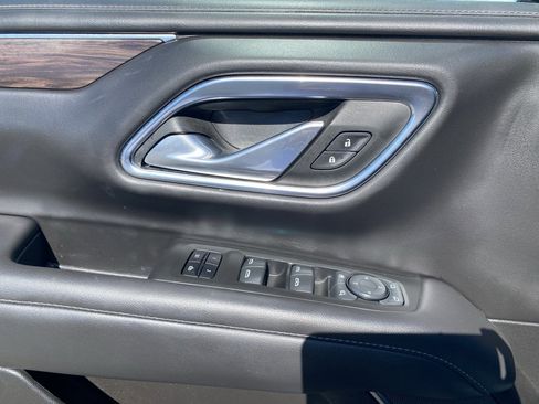 Used 2022 Chevrolet Tahoe Z71 w/ Z71 Off-Road Package image 27