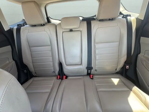 Used 2019 Ford Escape SEL AWD/4WD image 19