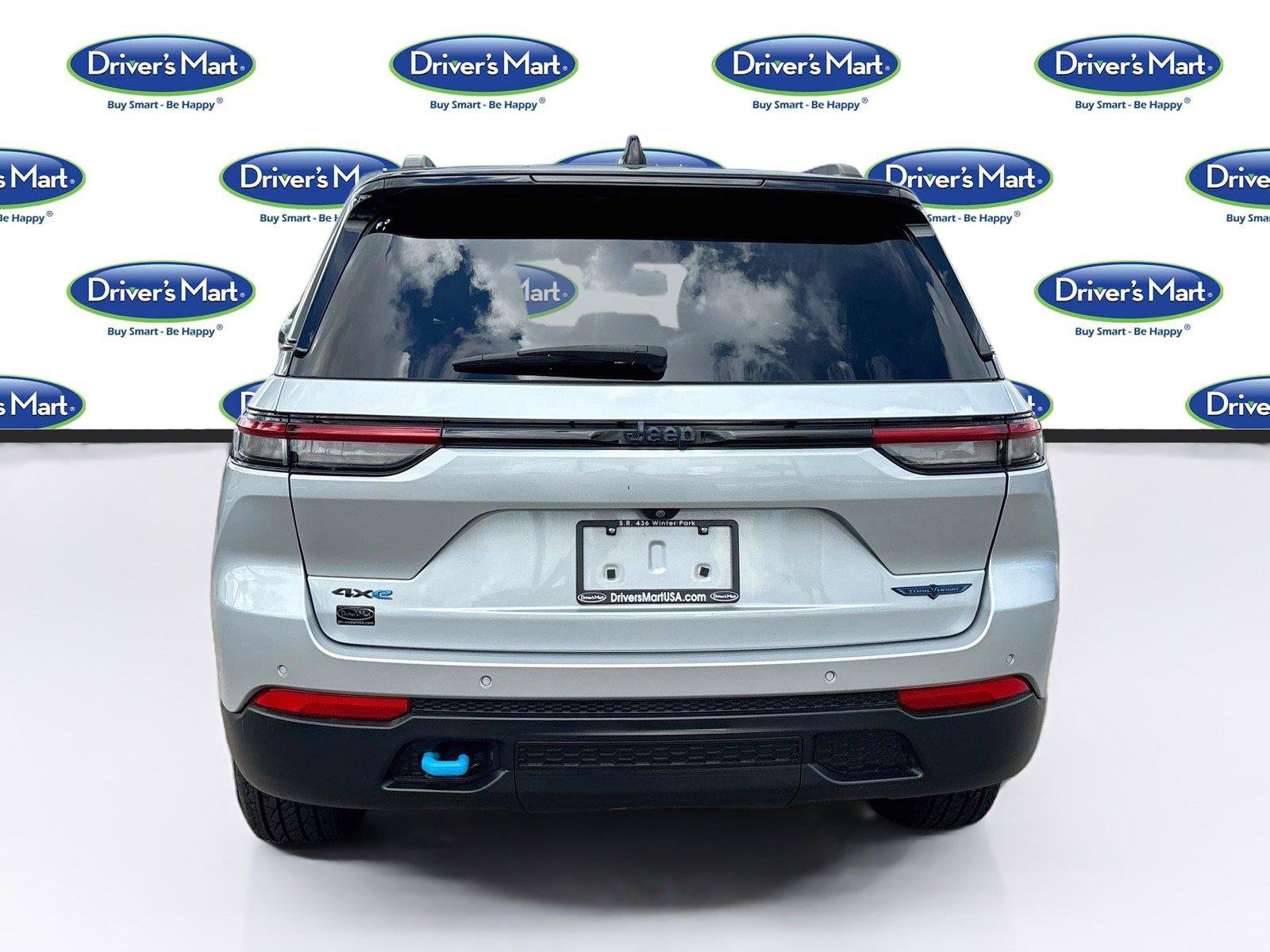 Used 2023 Jeep Grand Cherokee Trailhawk AWD/4WD image 6