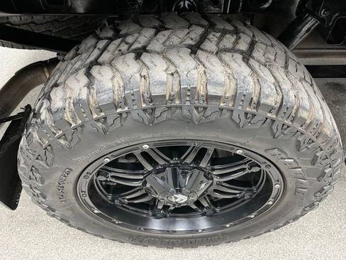 Used 2021 Ford F150 Lariat w/ Equipment Group 502A High AWD/4WD image 17
