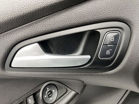 Used 2017 Ford Focus SE image 21