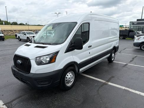 Used 2023 Ford Transit 250 Medium Roof AWD image 4