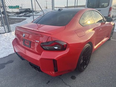 Used 2024 BMW M2 w/ Lighting Package image 7