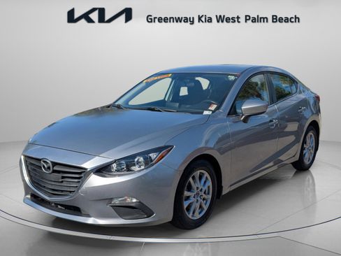 Used 2016 MAZDA MAZDA3 i Sport w/ Preferred Equipment Package image 4