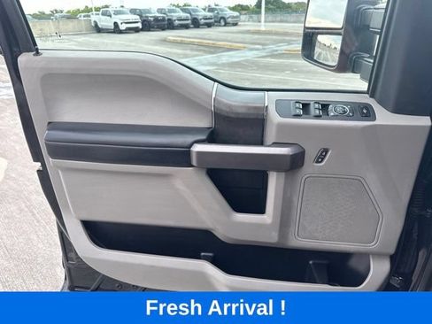 Used 2020 Ford F250 XLT w/ XLT Premium Package AWD/4WD image 10