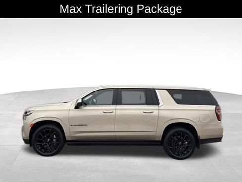 Certified 2024 Chevrolet Suburban Premier image 5