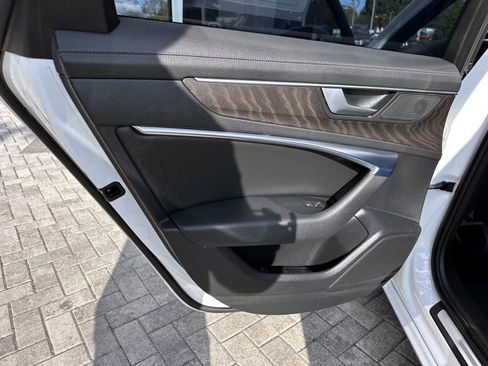 Used 2023 Audi A6 2.0T Premium image 11